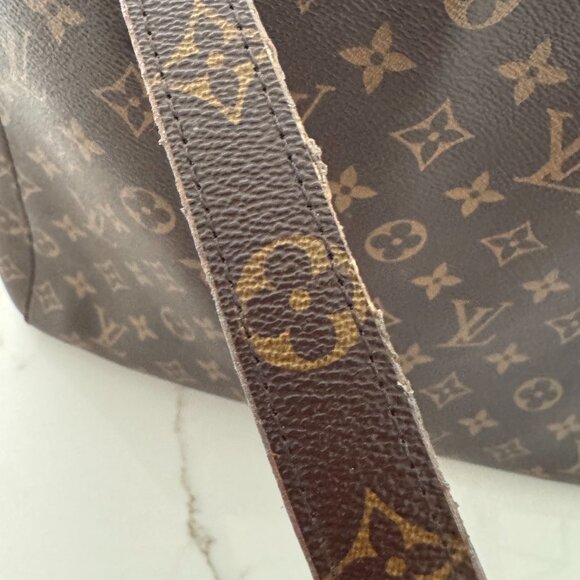 Louis Vuitton Montaigne GM Monogram Tote w/Shoulder Strap - Picture 10 of 13